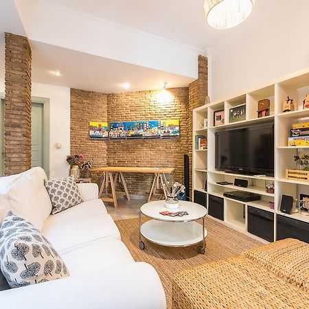 Elegant Kerameikos Apartment By Cloudkeys 雅典 外观 照片