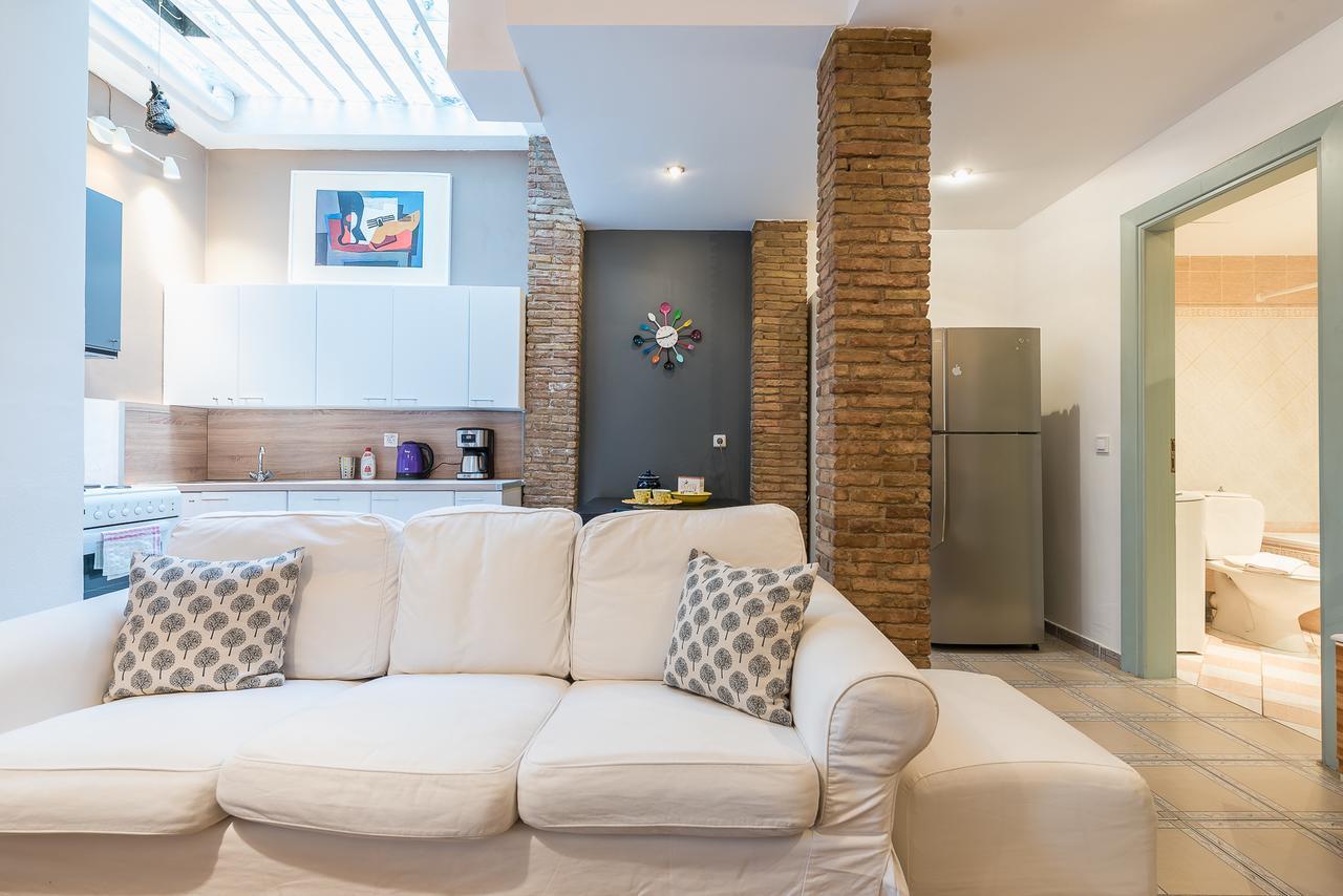 Elegant Kerameikos Apartment By Cloudkeys 雅典 外观 照片
