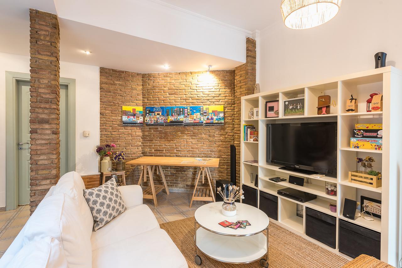 Elegant Kerameikos Apartment By Cloudkeys 雅典 外观 照片