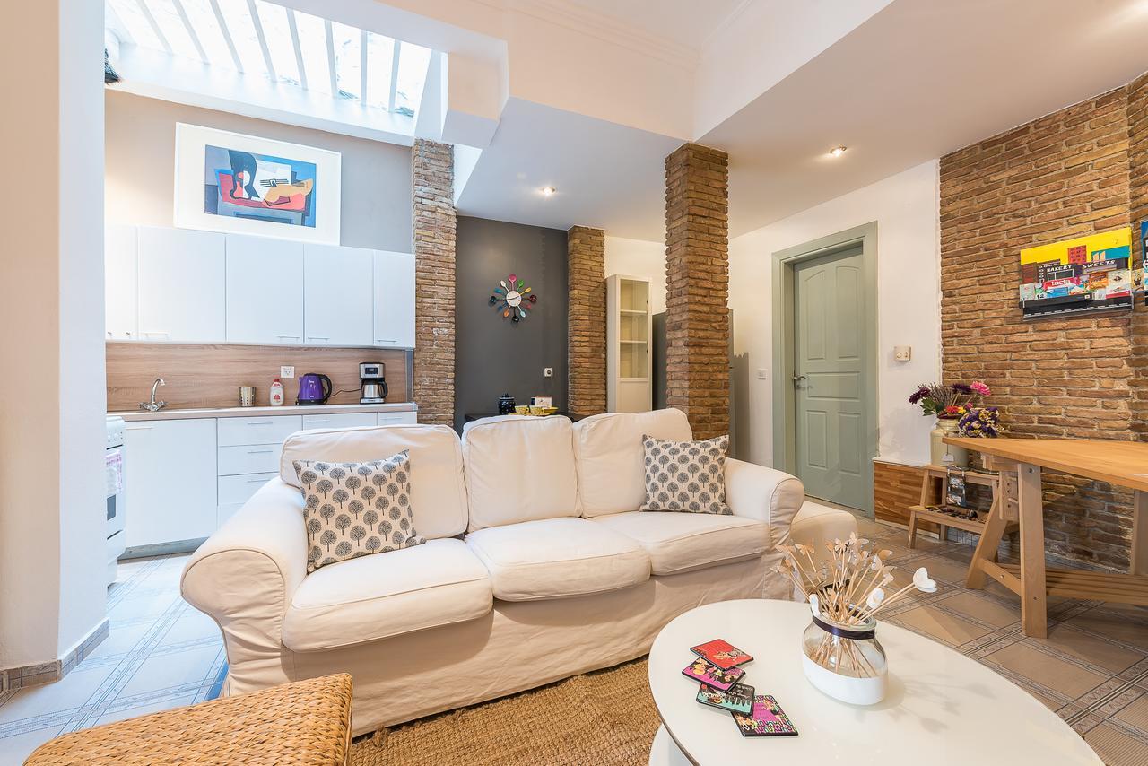 Elegant Kerameikos Apartment By Cloudkeys 雅典 外观 照片