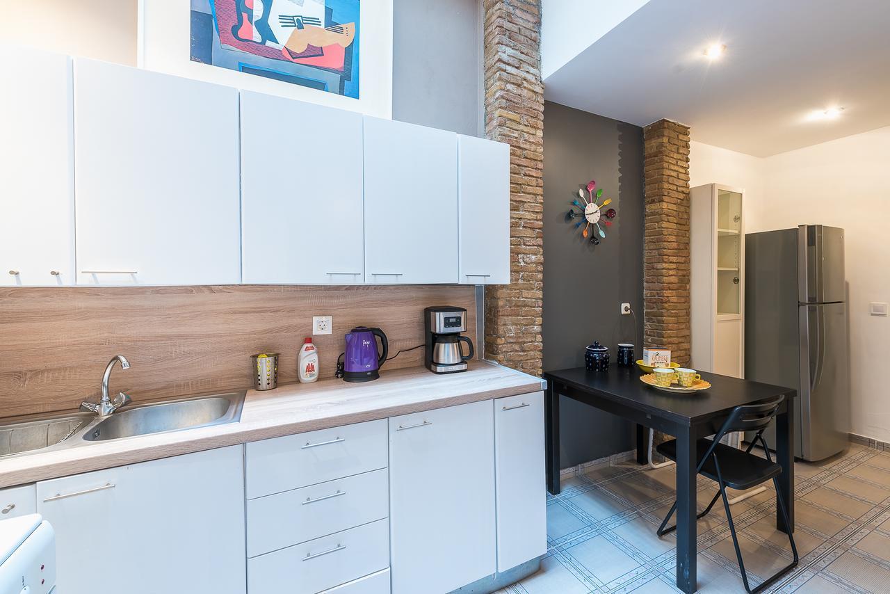 Elegant Kerameikos Apartment By Cloudkeys 雅典 外观 照片