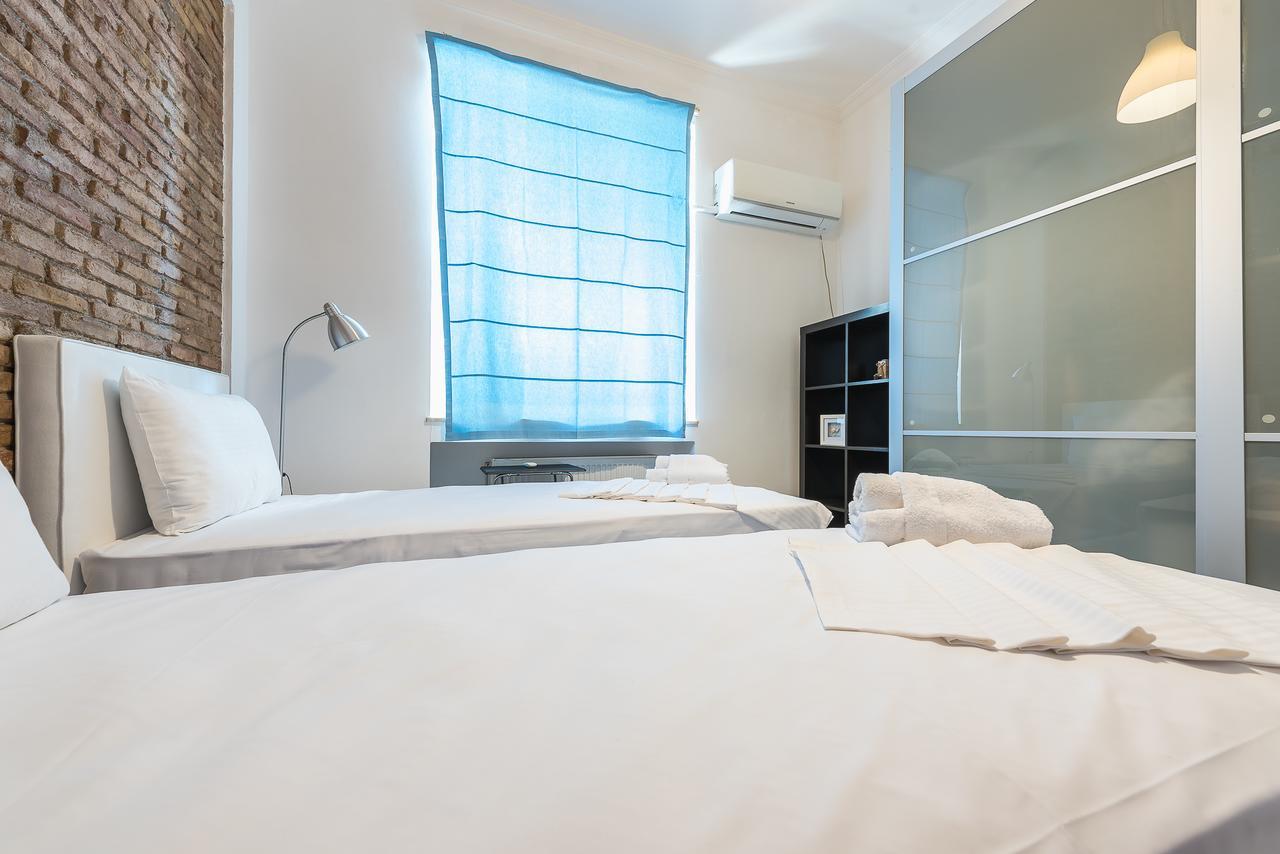 Elegant Kerameikos Apartment By Cloudkeys 雅典 外观 照片