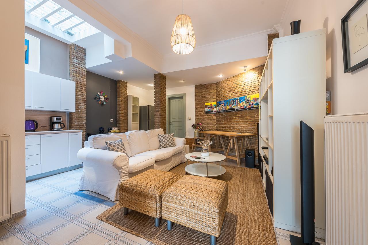 Elegant Kerameikos Apartment By Cloudkeys 雅典 外观 照片